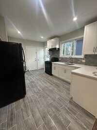 Building Photo - 174 Watson Ave