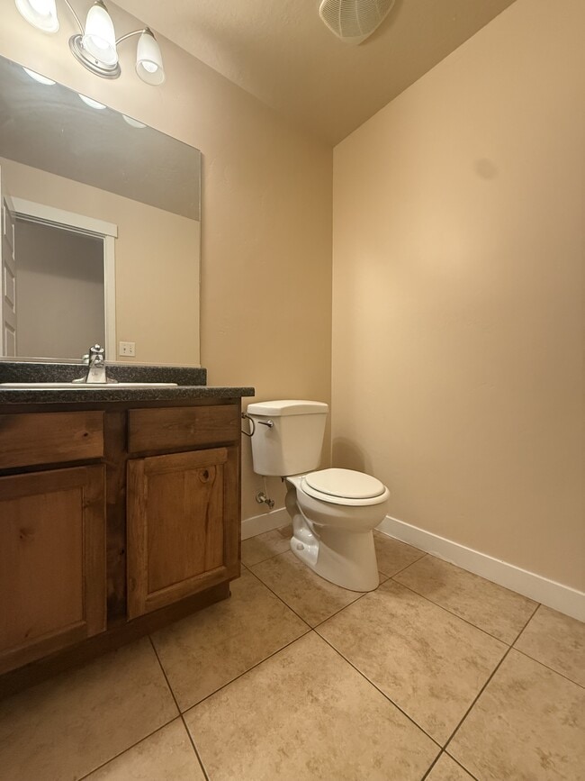 Building Photo - 2798 Asbury Ln