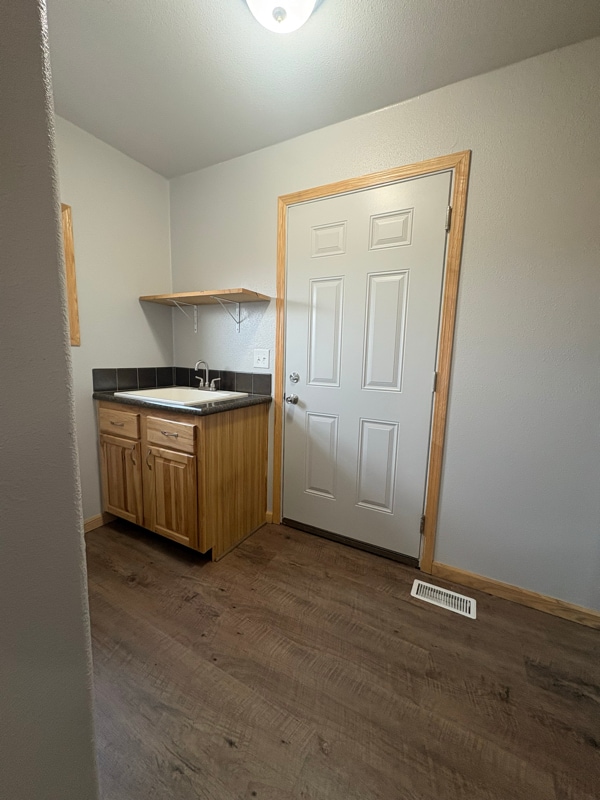 Building Photo - 8275 Co Rd 54