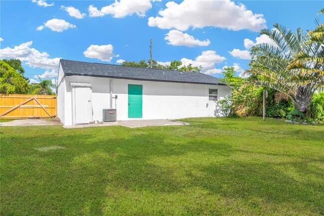 Building Photo - 617 Edenville Ave