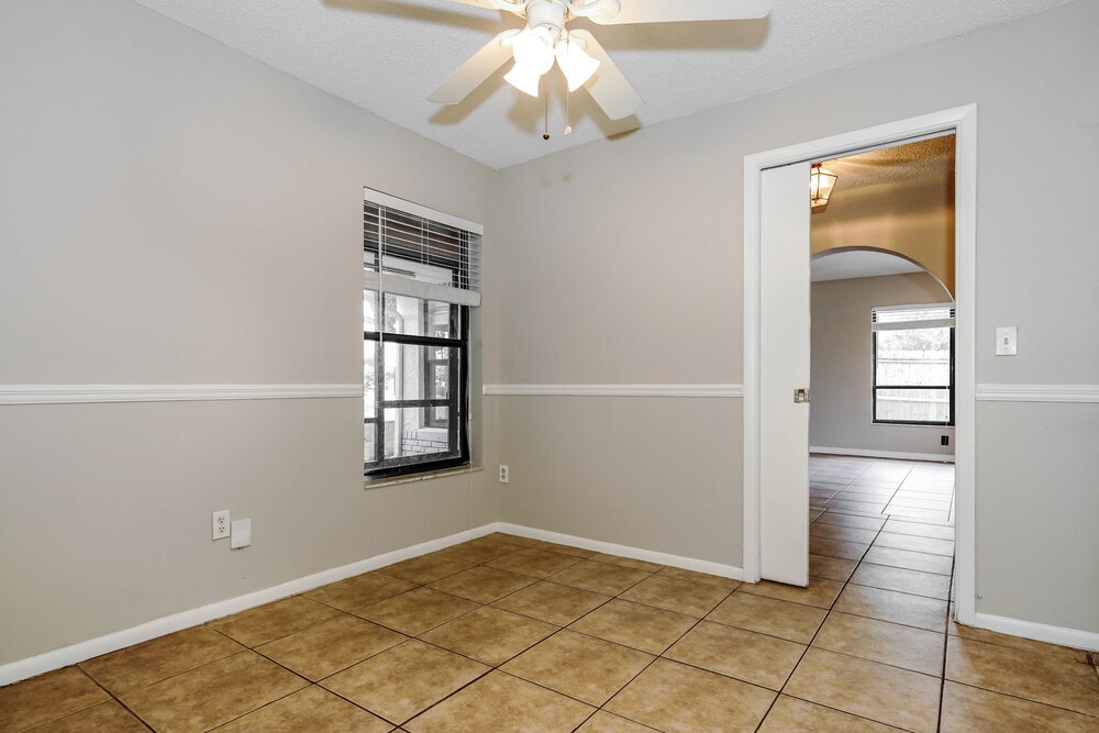 Building Photo - 1001 Pond Apple Ct