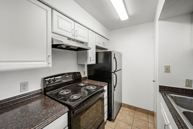 Building Photo - Bright One-Bedroom Retreat at The Reserve