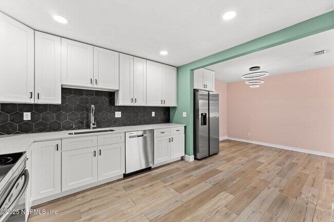 Building Photo - 5217 Witby Ave