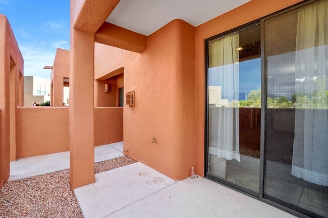 Building Photo - 4334 Nambe Ct