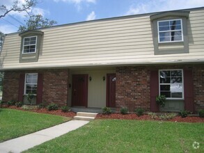 Building Photo - Fabulous 2 story 3 bedroom 2.5 bath townho...