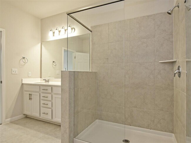 Building Photo - 6402 Arden Fls Dr