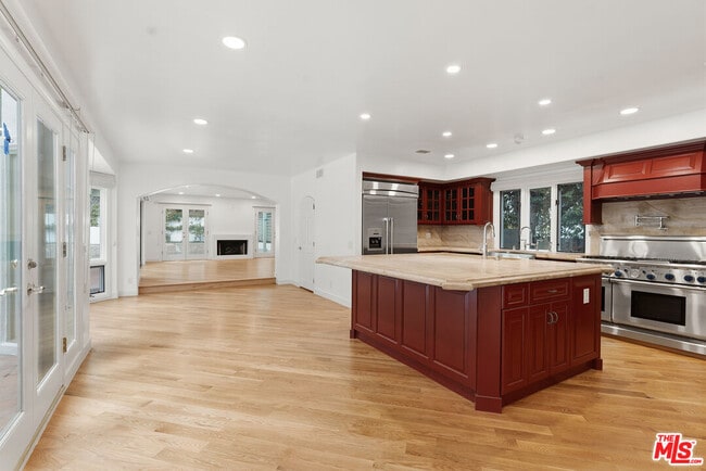 Building Photo - 1200 N Doheny Dr
