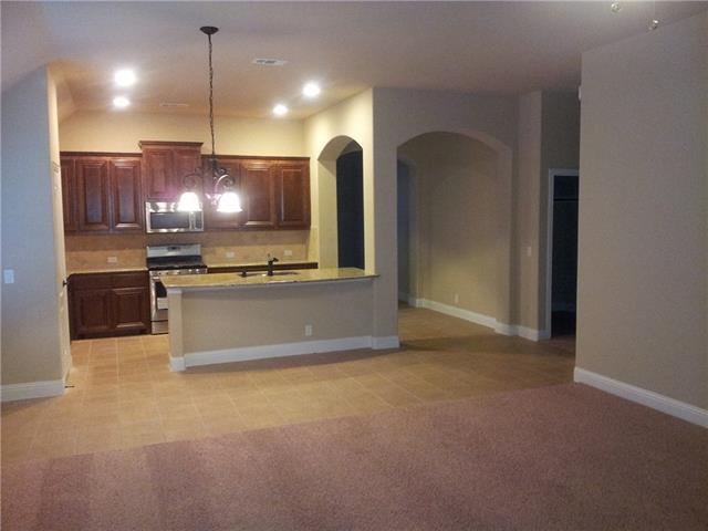 Building Photo - 1116 Haskell Dr