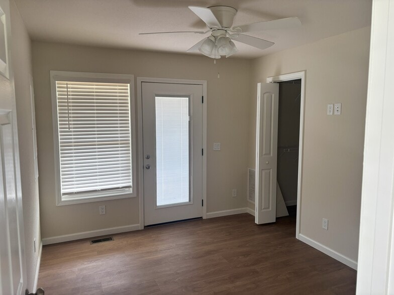 Bedroom - 165 School Ave