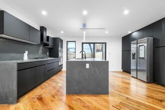 Building Photo - 3 bedroom in BROOKLYN NY 11216