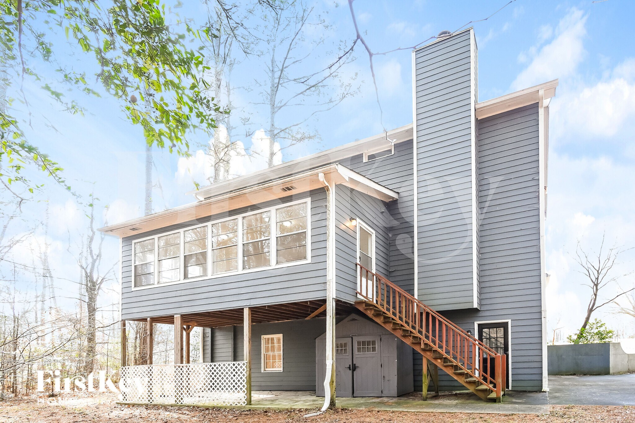 Building Photo - 7285 Wyngate Dr