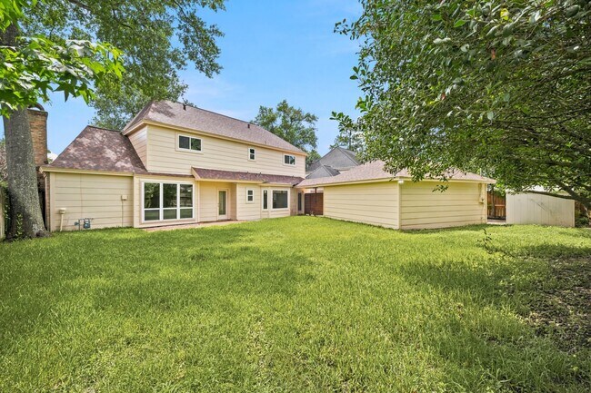 Building Photo - 15130 Walters Rd