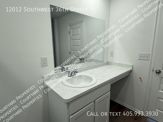 Building Photo - 12012 SW 36th St