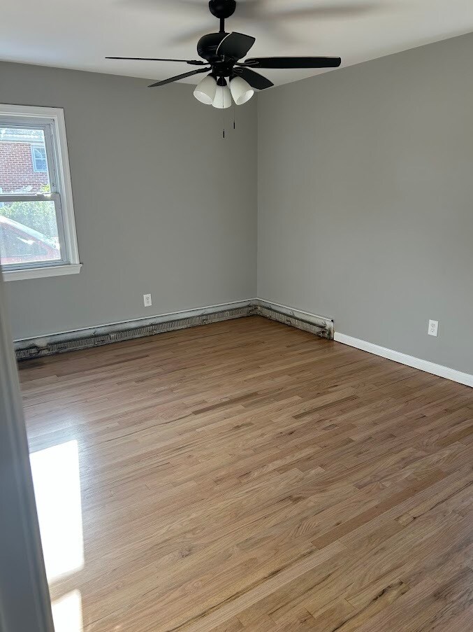 master bedroom - 211 1st ave