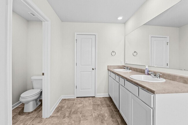 Building Photo - 2131 Saltwater Bnd