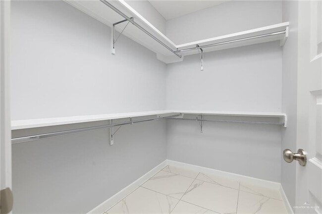 Building Photo - 12 N 5th St