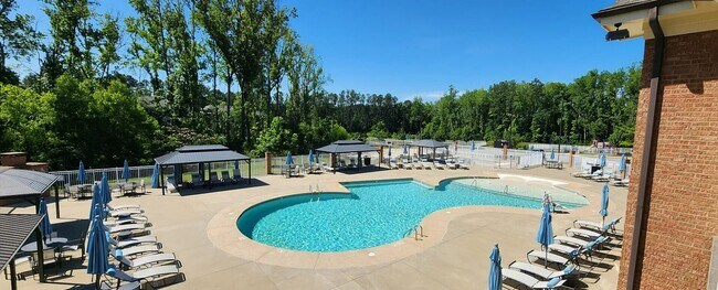 Building Photo - 939 Haybeck Ln