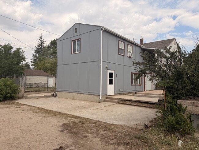 Building Photo - 1813 Cheyenne Pl