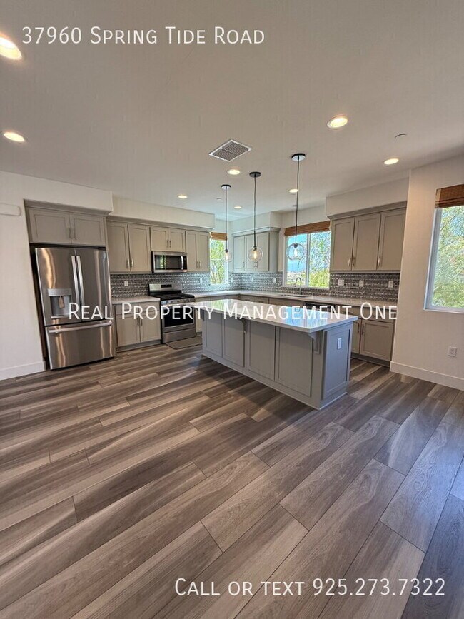 Building Photo - 37960 Spring Tide Rd