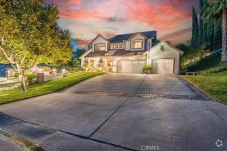 Building Photo - 15305 Saddleback Rd