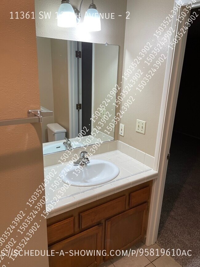 Building Photo - 11361 SW 135th Ave