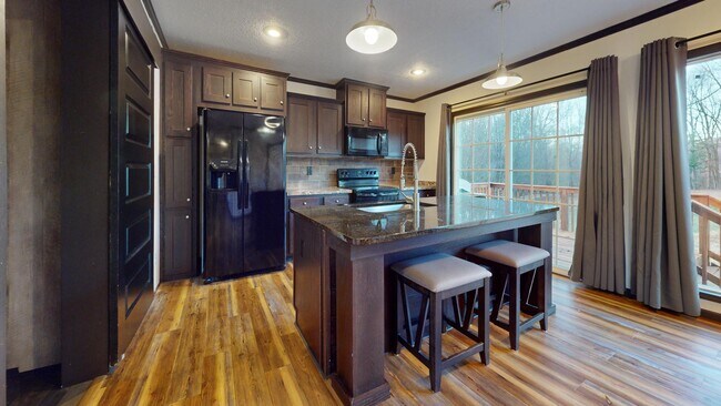 Building Photo - 7708 Waxhaw Hwy