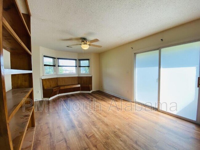 Building Photo - 212 Elton Cir S