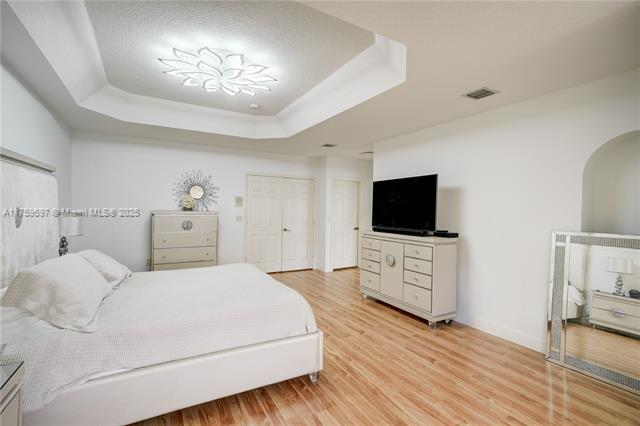 Building Photo - 10773 NW 69th Ter