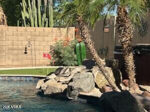 Building Photo - 13264 W Edgemont Ave