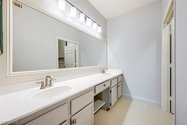 Building Photo - 2251 Wigwam Pkwy