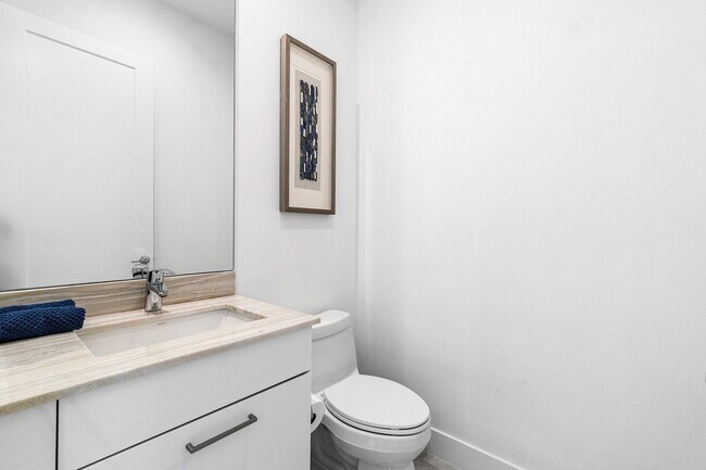 Building Photo - 4053 NW 17th Way