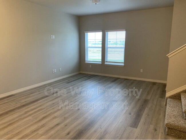 Building Photo - 1692 Grand Ave