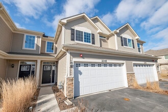 Building Photo - 2045 Stuttle Rd