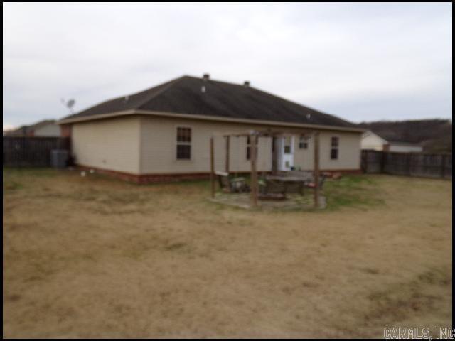 Building Photo - 100 Corbin Cir