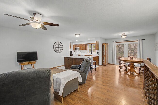 Building Photo - 2817 Arbor Dr