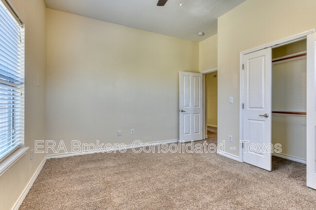 Building Photo - 22209 Sausalito Ct