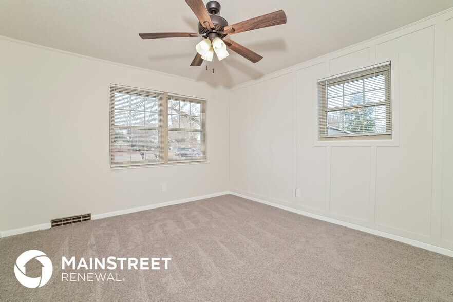 Building Photo - 210 Bobwhite Cir
