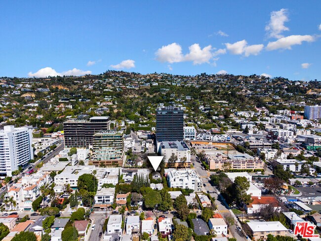 Building Photo - 9014 Harratt St