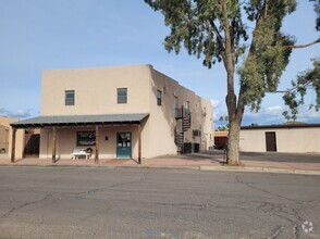 Building Photo - 73 S Tegner St