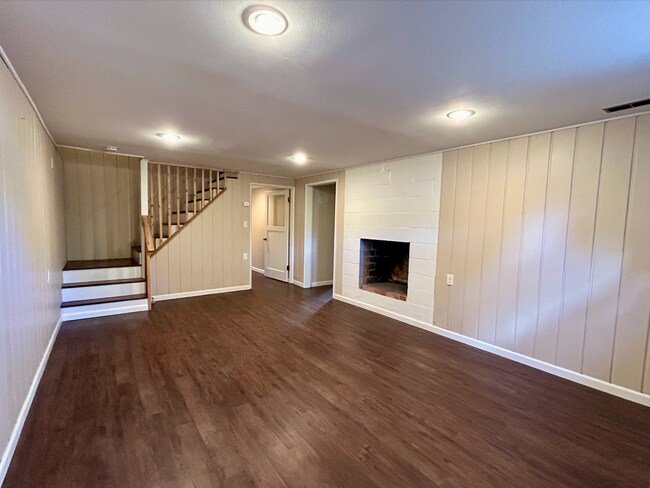 Building Photo - Upper Rainier Beach Home