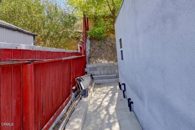 Building Photo - 416 Sinclair Ave