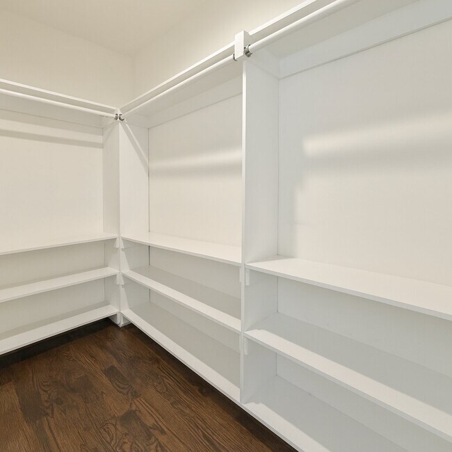 Building Photo - 1022 S 2nd St