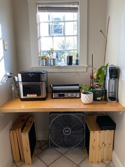 Building Photo - 32 Russell St