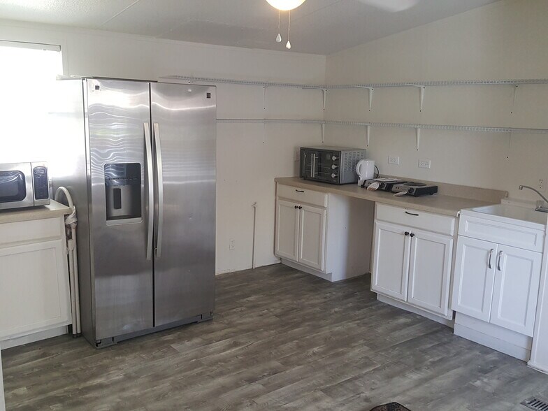 Building Photo - 7113 Comstock Cv