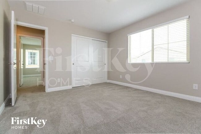Building Photo - 11460 S Orion Dr