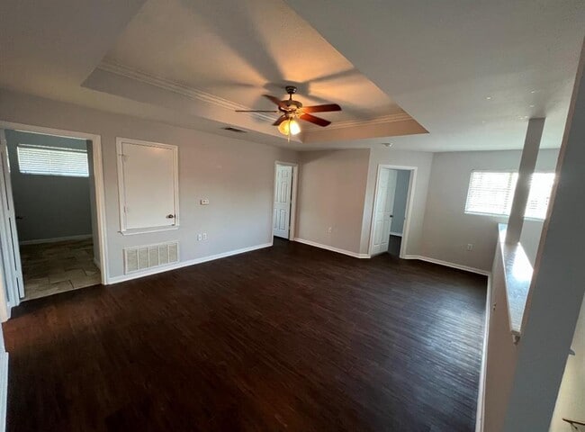 Building Photo - 1628 Anise Dr