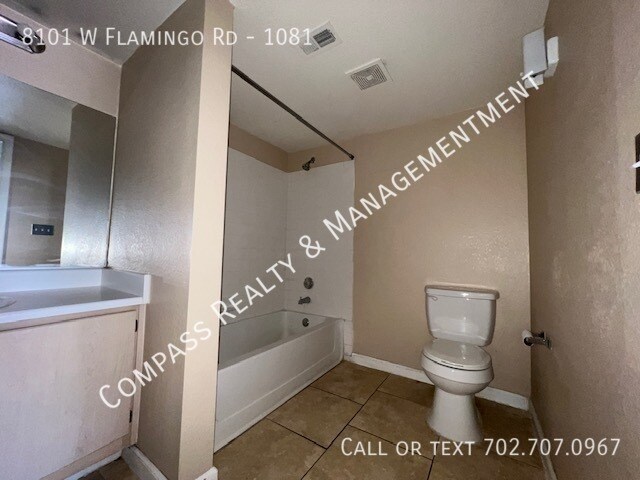 Building Photo - Welcome to your dream condo in this beauti...