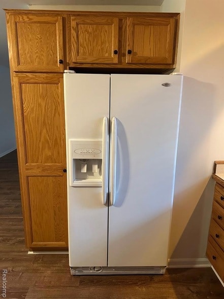 Building Photo - 6939 Alma Ct