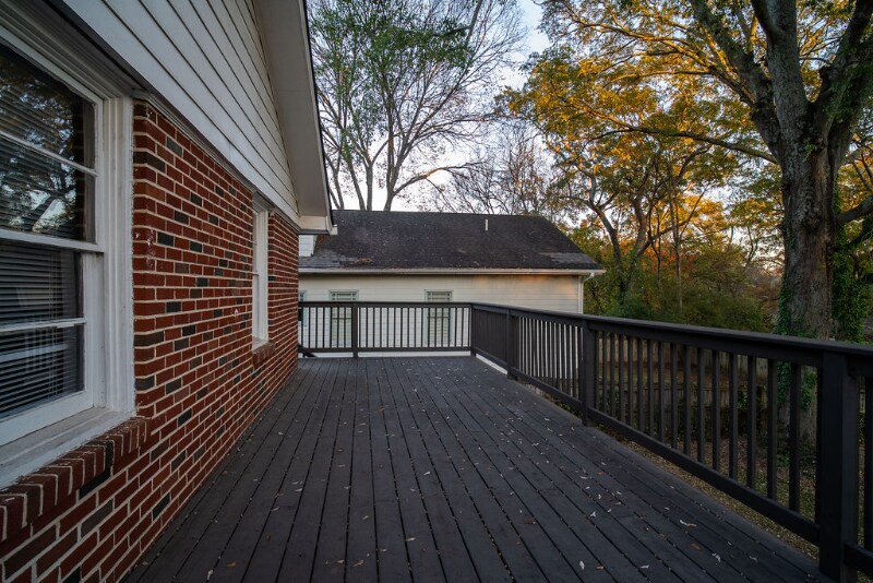 Building Photo - 2063 Delano Dr NE