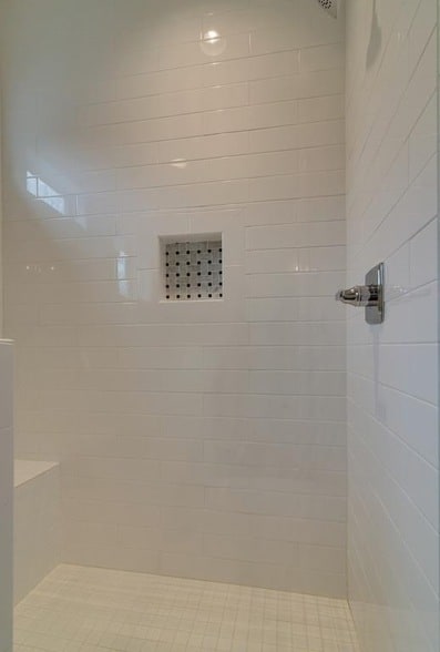 Building Photo - 942 Strouse Ave